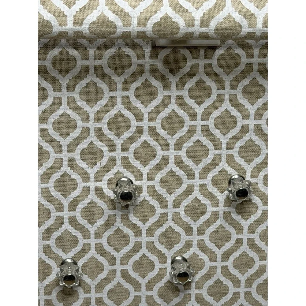 jewelry display stands